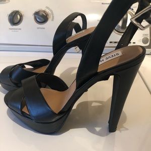Steve Madden🔥 platform heels